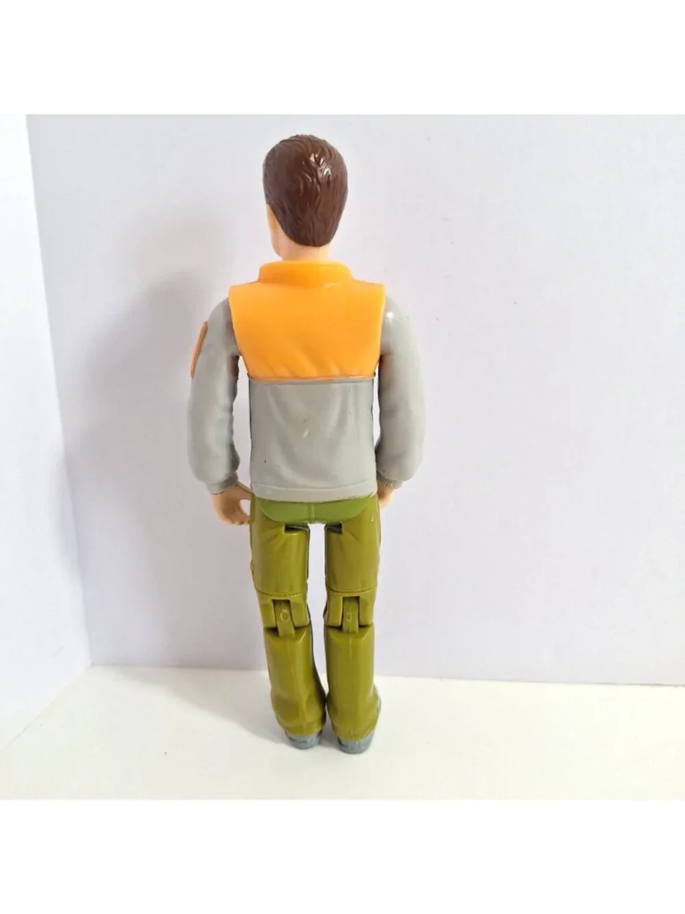 Loving Family Man Gray Dad Orange Jacket Green Pants 2004